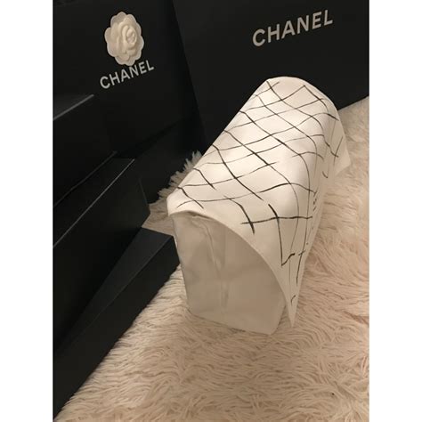 dust bag chanel